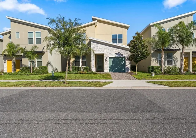 Photo 3 of Single family home for sale at 9143 Sommerset Hills Dr, Davenport, FL 33896 | MLS# S5160336 | Listing updated on 2026-10-28