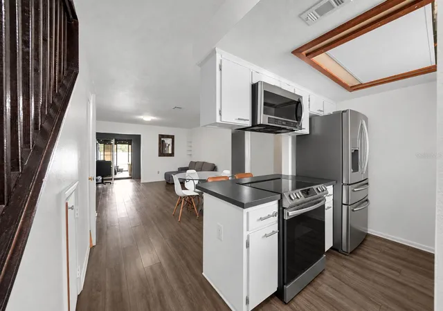 Photo 2 of Townhouse for sale at 4005 Cypress Willow Ct, Tampa, FL 33614 | MLS# O6453299 | Listing updated on 2026-10-28