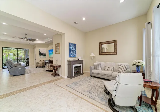 Photo 4 of Single family home for sale at 12705 Stone Ridge Pl, Lakewood Ranch, FL 34202 | MLS# A4711101 | Listing updated on 2026-10-29