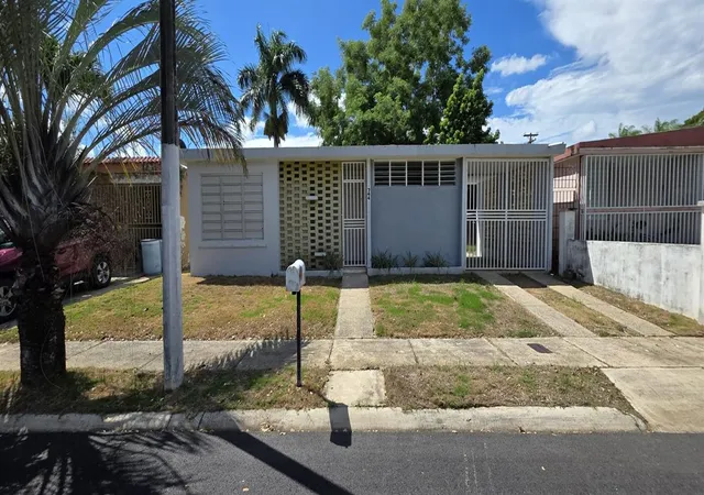 Photo 1 of Single family home for sale at Urb Highland Park Calle Acacia #744, San Juan, PR 00924 | MLS# PR9125327 | Listing updated on 2026-10-28