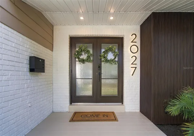 Photo 3 of Single family home for sale at 2027 Park St N, Saint Petersburg, FL 33710 | MLS# TB8562227 | Listing updated on 2026-10-29