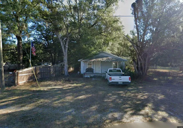 Photo 1 of Single family home for sale at 201 Nw 249th Street, Newberry, FL 32669 | MLS# A4711109 | Listing updated on 2026-10-29