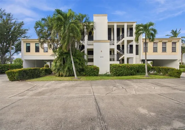 Photo 1 of Condo for sale at 4112 128th Street W #605, Cortez, FL 34215 | MLS# A4711110 | Listing updated on 2026-10-31