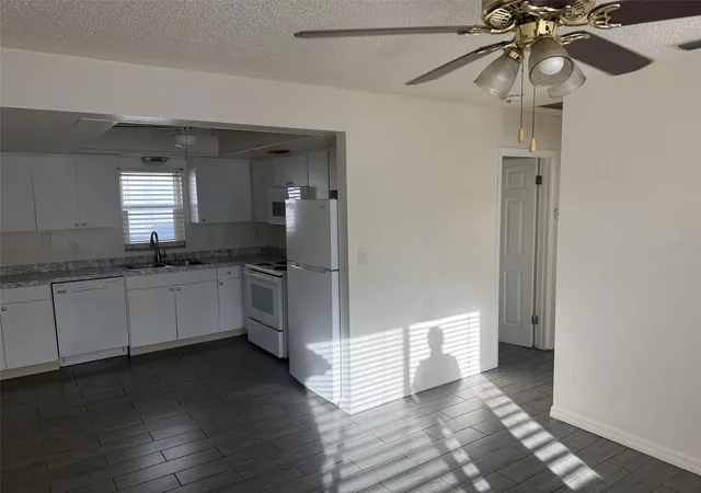 Photo 3 of House for sale at 6142 76th Avenue N, Pinellas Park, FL 33781 | MLS# A4711111 | Listing updated on 2026-10-29