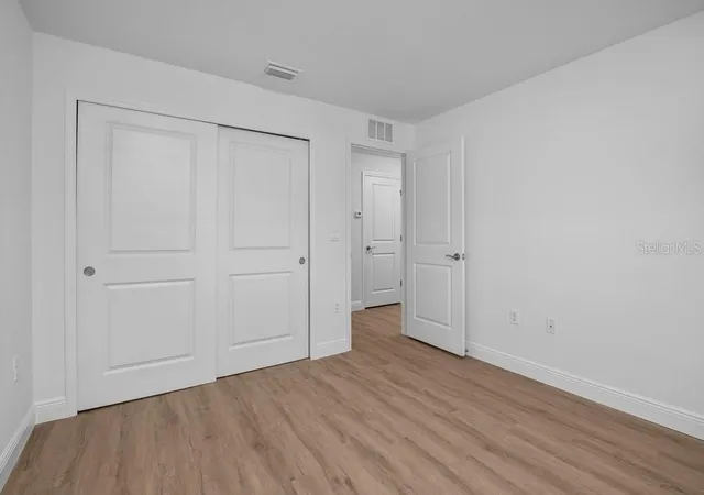 Photo 4 of Single family home for sale at 3167 Shalimar Ter, North Port, FL 34286 | MLS# C7532612 | Listing updated on 2026-10-28