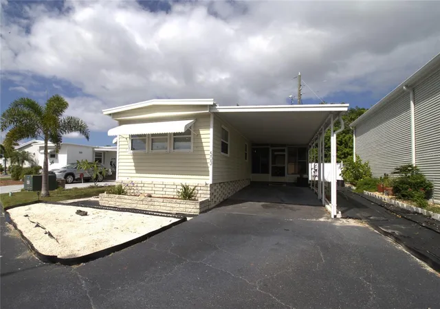 Photo 1 of Manufactured home for sale at 503 Mount Piney Ave Ne #686, Saint Petersburg, FL 33702 | MLS# TB8562268 | Listing updated on 2026-10-30