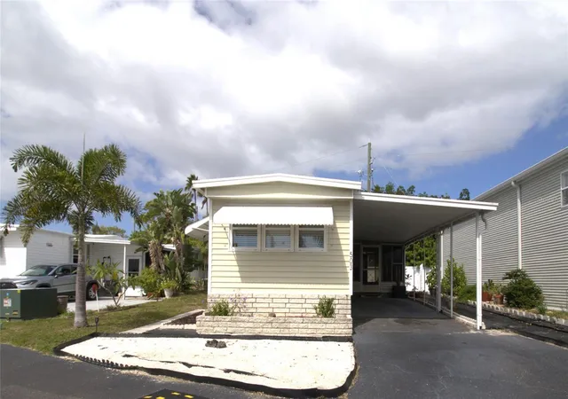 Photo 2 of Manufactured home for sale at 503 Mount Piney Ave NE #686, Saint Petersburg, FL 33702 | MLS# TB8562268 | Listing updated on 2026-10-30