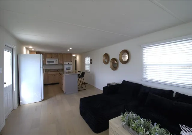 Photo 3 of Manufactured home for sale at 503 Mount Piney Ave NE #686, Saint Petersburg, FL 33702 | MLS# TB8562268 | Listing updated on 2026-10-30