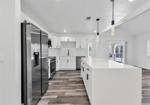Photo 4 of Single family home for sale at 2161 Aqui Esta Dr, Punta Gorda, FL 33950 | MLS# C7532622 | Listing updated on 2026-10-29