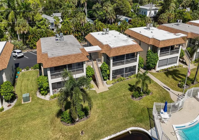 Photo 2 of Condo for sale at 1155 Sandpiper St #C4, Naples, FL 34102 | MLS# C7532624 | Listing updated on 2026-10-29