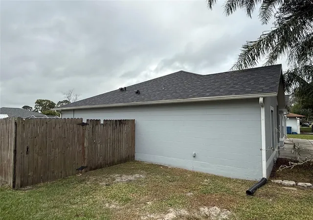 Photo 3 of Single family home for sale at 3010 Ainsworth Ave, Spring Hill, FL 34609 | MLS# TB8562295 | Listing updated on 2026-10-30