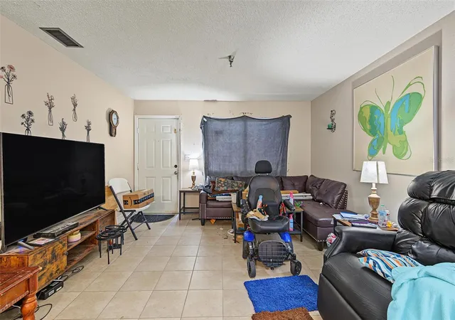 Photo 4 of Condo for sale at 10263 Gandy Blvd N #101, St Petersburg, FL 33702 | MLS# TB8562298 | Listing updated on 2026-10-29
