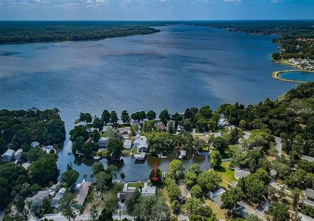 Photo 1 of Single family home for sale at 1154 Lagoon Rd, Tarpon Springs, FL 34689 | MLS# O6453362 | Listing updated on 2026-10-29