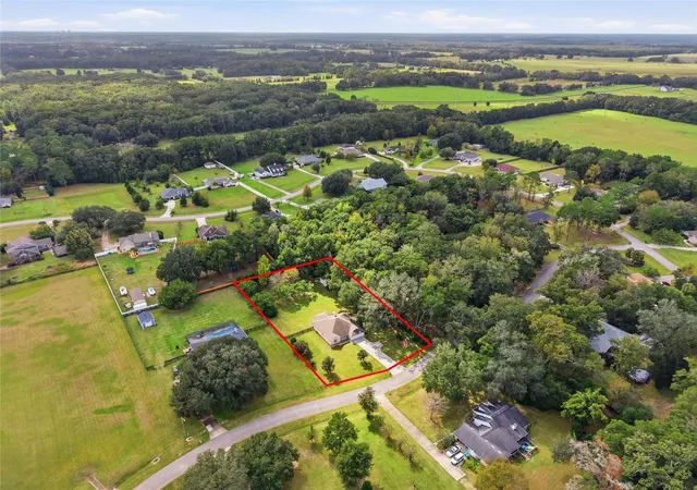 Photo 1 of Single family home for sale at 21073 NW 167th Place, High Springs, FL 32643 | MLS# GC544493 | Listing updated on 2026-10-30