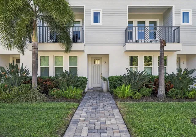 Photo 1 of Townhouse for sale at 2442 W Mississippi Ave #3, Tampa, FL 33629 | MLS# TB8562313 | Listing updated on 2026-10-30