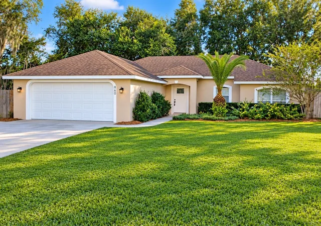 Single family home for sale at 860 Hickory Ave, ORANGE CITY, FL 32763 | MLS# V4952035