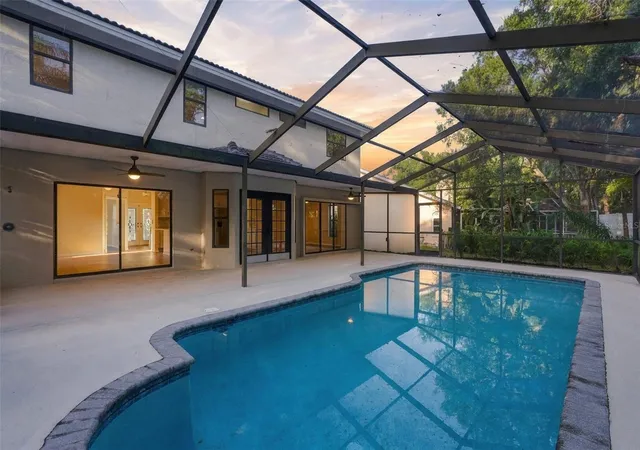 Photo 2 of Single family home for sale at 6173 Nicole Ct, Sarasota, FL 34243 | MLS# TB8562324 | Listing updated on 2026-10-29