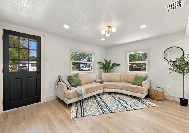 Photo 2 of Single family home for sale at 5160 45th Avenue N, Saint Petersburg, FL 33709 | MLS# TB8562333 | Listing updated on 2026-10-29
