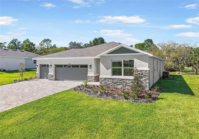 Photo 2 of Single family home for sale at 9211 Players Dr, Brooksville, FL 34613 | MLS# TB8562334 | Listing updated on 2026-10-29