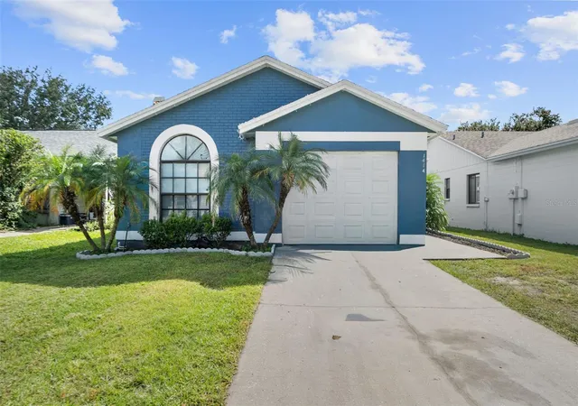 Single family home for sale at 1414 Bramblewood Dr, LAKELAND, FL 33811 | MLS# TB8562338