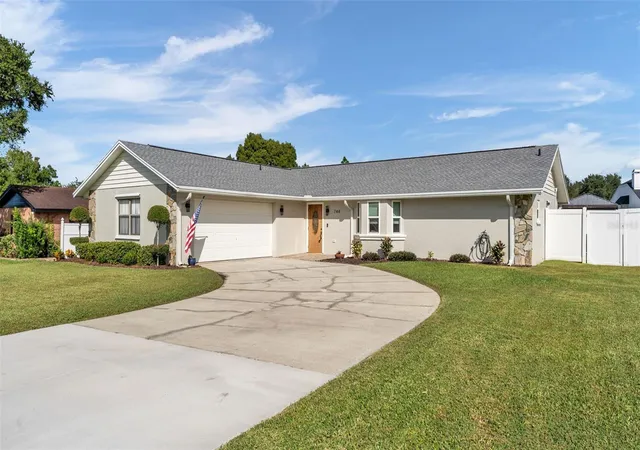 Single family home for sale at 744 Scott Lake Village N, LAKELAND, FL 33813 | MLS# L4966115