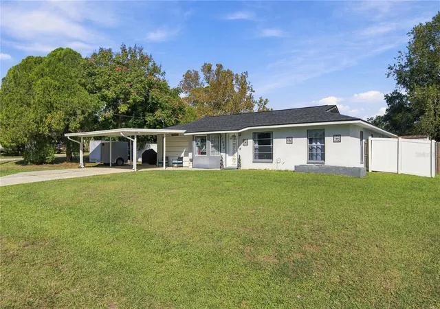 Photo 3 of Single family home for sale at 21485 SW Raintree St, Dunnellon, FL 34431 | MLS# OM734840 | Listing updated on 2026-10-30