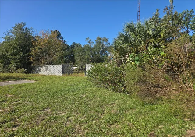 Photo 1 of Single family home for sale at 2200 140th Avenue, Ocala, FL 34481 | MLS# OM734841 | Listing updated on 2026-10-28