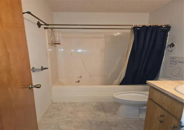 Photo 4 of Single family home for sale at 2200 140th Avenue, Ocala, FL 34481 | MLS# OM734841 | Listing updated on 2026-10-28