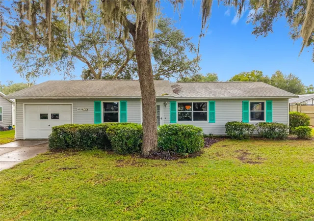 Single family home for sale at 1038 Scotch Pine Ct, LEESBURG, FL 34788 | MLS# O6453391