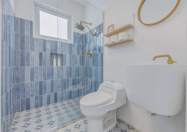 Photo 3 of Single family home for sale at 8 Calle Betances, Camuy, PR 00627 | MLS# PR9125334 | Listing updated on 2026-10-29