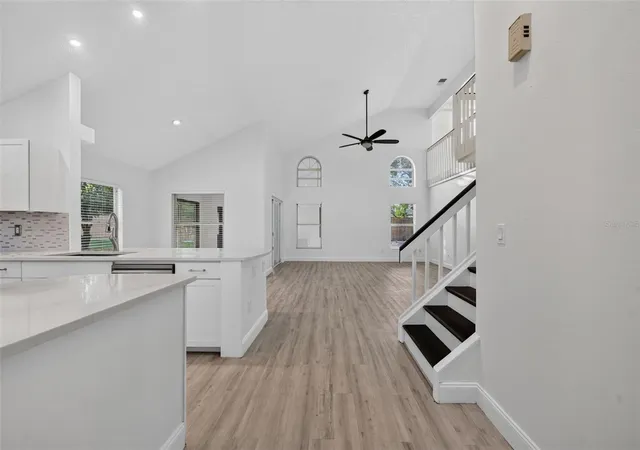 Photo 2 of Single family home for sale at 3828 Guildford Ct, Orlando, FL 32817 | MLS# O6453407 | Listing updated on 2026-10-29