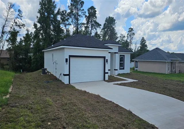 Photo 3 of Single family home for sale at 2648 SW 146 Th Pl Rd, Ocala, FL 34473 | MLS# S5160367 | Listing updated on 2026-10-29
