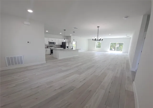 Photo 4 of Single family home for sale at 2648 SW 146 Th Pl Rd, Ocala, FL 34473 | MLS# S5160367 | Listing updated on 2026-10-29