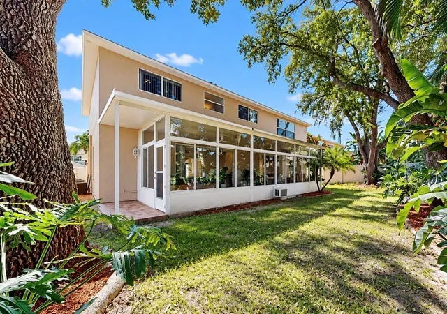 Photo 1 of Single family home for sale at 11214 Longbrooke Dr, Riverview, FL 33579 | MLS# TB8562378 | Listing updated on 2026-10-29