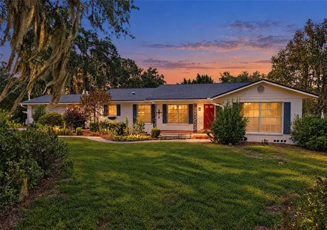 Photo 1 of Single family home for sale at 2143 Se 3rd Street, Ocala, FL 34471 | MLS# OM734847 | Listing updated on 2026-10-29