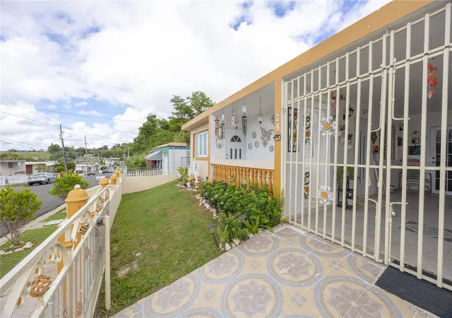 Photo 1 of Single family home for sale at M2 Av Las Flores, Aibonito, PR 00705 | MLS# PR9125337 | Listing updated on 2026-10-29