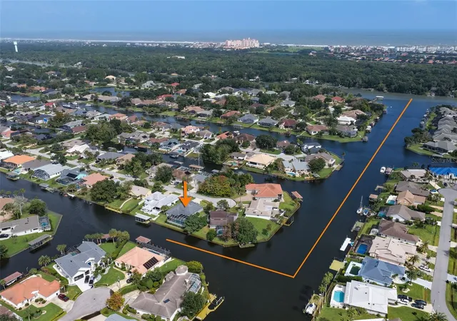 Photo 4 of Single family home for sale at 5 Clermont Ct, Palm Coast, FL 32137 | MLS# FC322419 | Listing updated on 2026-10-30