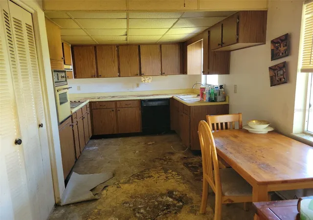 Photo 2 of Single family home for sale at 1527 Allegheny Dr, Sun City Center, FL 33573 | MLS# TB8562399 | Listing updated on 2026-10-29