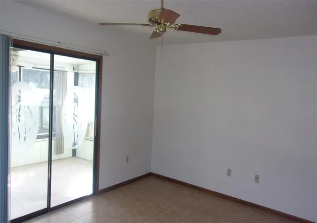 Photo 4 of Single family home for sale at 9110 SW 103rd Place, Ocala, FL 34481 | MLS# OM734851 | Listing updated on 2026-10-29