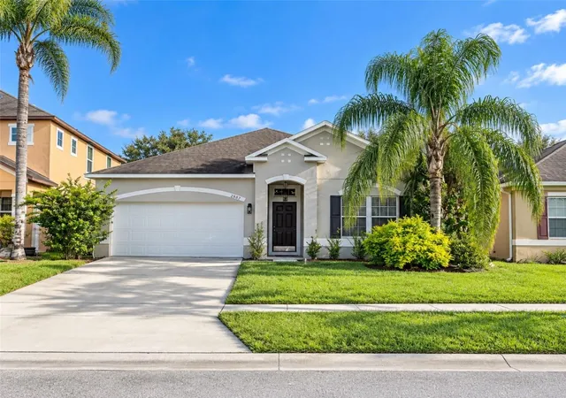 Single family home for sale at 2887 Moonstone Bnd, KISSIMMEE, FL 34758 | MLS# S5160377