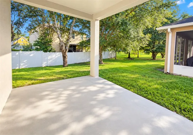 Photo 3 of Single family home for sale at 2887 Moonstone Bnd, Kissimmee, FL 34758 | MLS# S5160377 | Listing updated on 2026-10-29