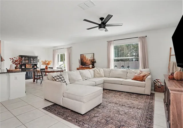 Photo 4 of Single family home for sale at 1791 Yellow Trl, Lakeland, FL 33801 | MLS# TB8562413 | Listing updated on 2026-10-30