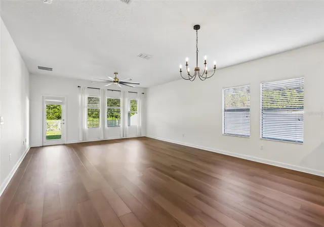 Photo 3 of Single family home for sale at 19430 Paddock View Dr, Tampa, FL 33647 | MLS# TB8562419 | Listing updated on 2026-10-29