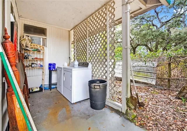 Photo 3 of Manufactured home for sale at 4291 E Fort Apache Pl, Dunnellon, FL 34434 | MLS# G5119572 | Listing updated on 2026-10-29