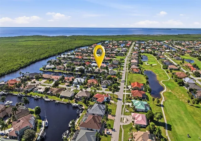 Photo 4 of Single family home for sale at 3806 Carupano Ct, Punta Gorda, FL 33950 | MLS# C7532644 | Listing updated on 2026-10-30