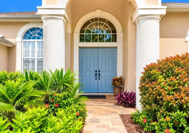 Photo 3 of Single family home for sale at 15306 Hidden Arbor Ct, Odessa, FL 33556 | MLS# TB8562434 | Listing updated on 2026-10-30