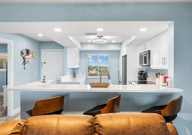Photo 4 of Condo for sale at 9604 Cortez Rd W #236, Bradenton, FL 34210 | MLS# TB8562441 | Listing updated on 2026-10-29