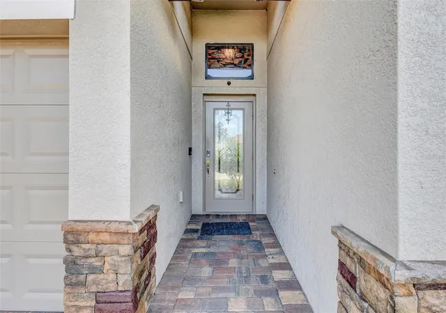Photo 4 of Single family home for sale at 6832 Wild Lake Ter, Bradenton, FL 34212 | MLS# A4711187 | Listing updated on 2026-10-29