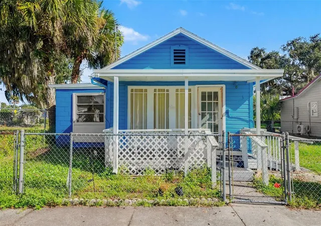 Photo 1 of Single family home for sale at 1557 Immokalee St, Intercession City, FL 33848 | MLS# TB8562450 | Listing updated on 2026-10-29