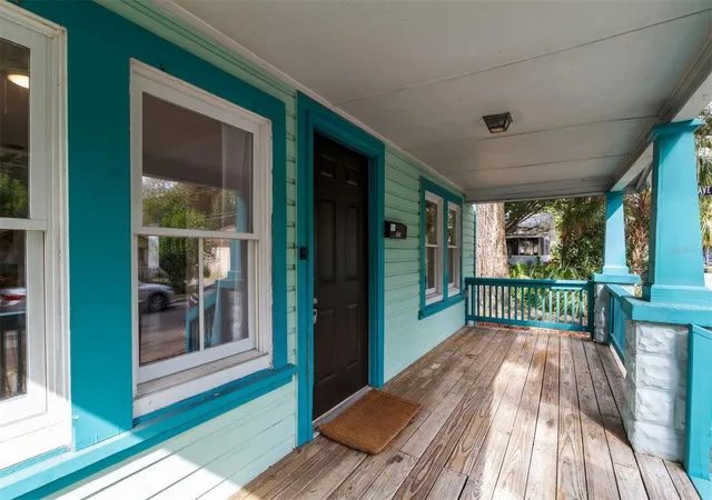 Photo 4 of Single family home for sale at 524 NW 4th Street, Gainesville, FL 32601 | MLS# GC544507 | Listing updated on 2026-10-30